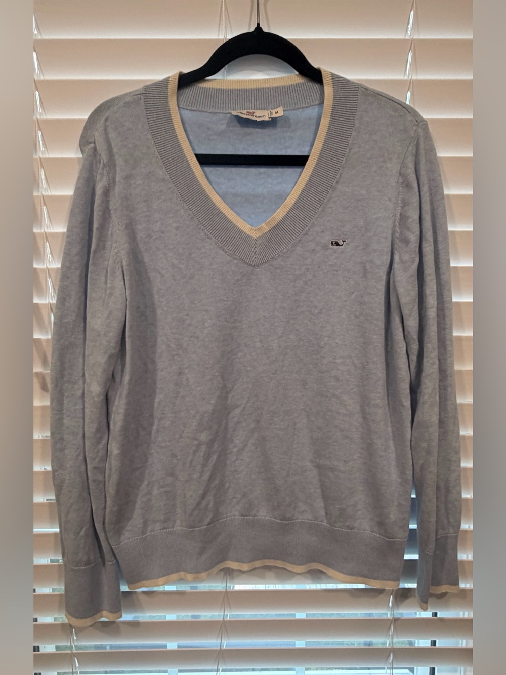 Vineyard Vines Men's Light Blue V-Neck Sweater with Cream Trim